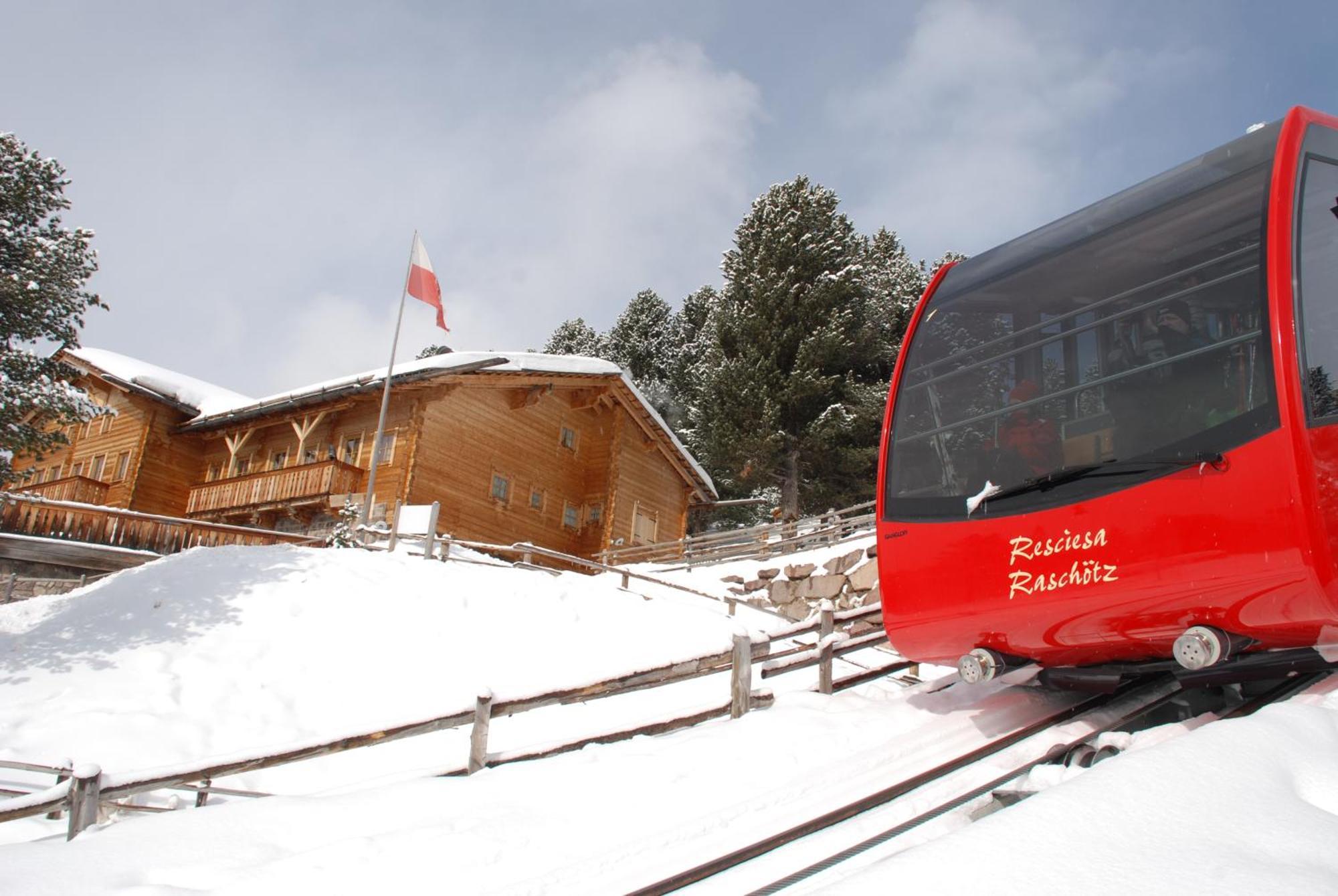 Chalet Da Mont Resciesa Ortisei Exterior photo